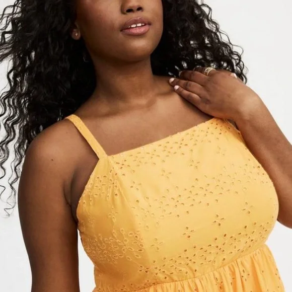 Torrid Size 1 Sleeveless Yellow Eyelet Mini Dress - Picture 5 of 7